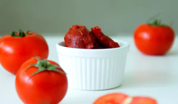 Health risk from tomato paste