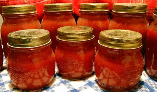 Passed tomatoes: Italian pleasure with deductions